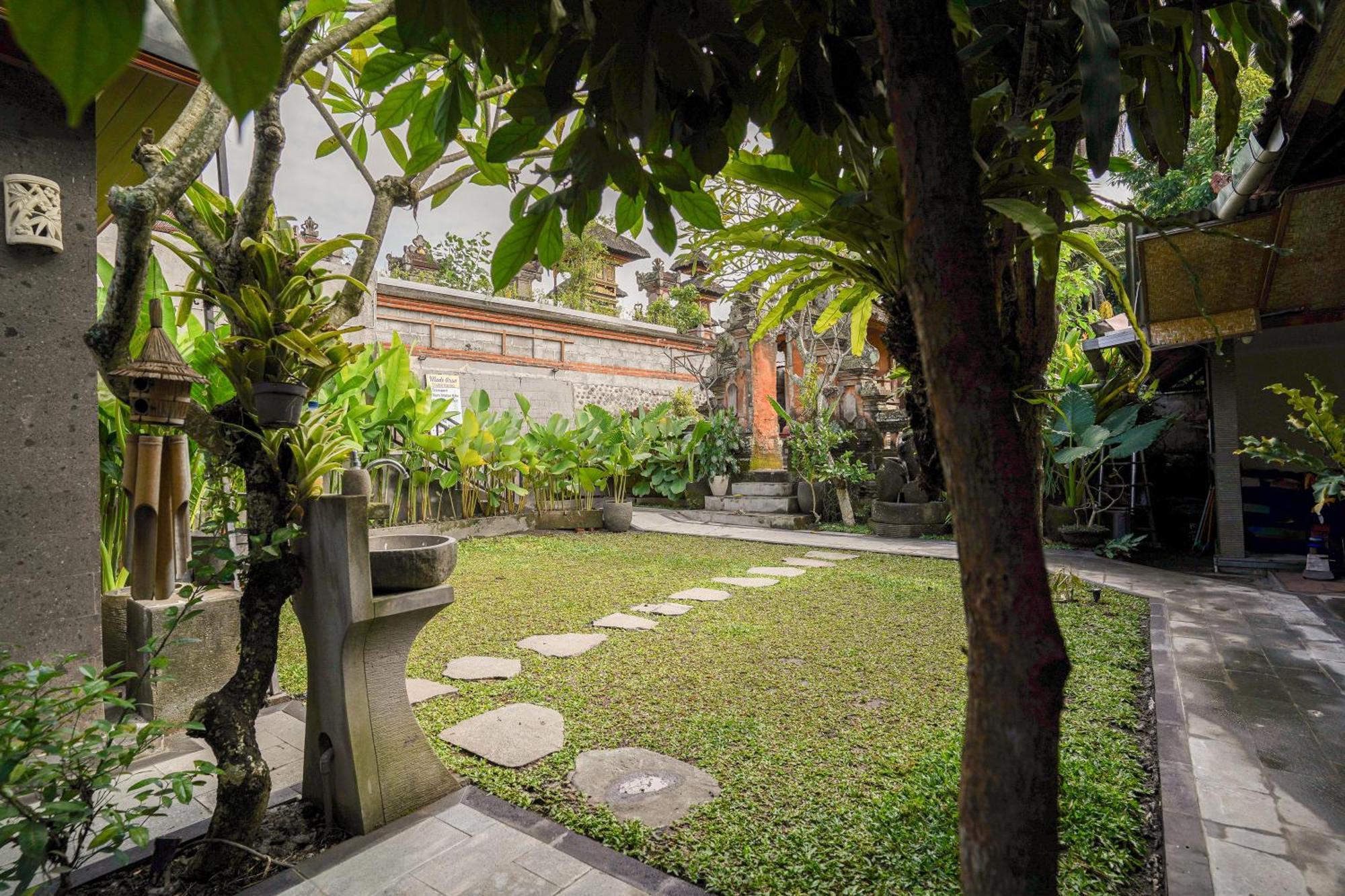 Made Arsa Homestay Ubud  Exterior photo